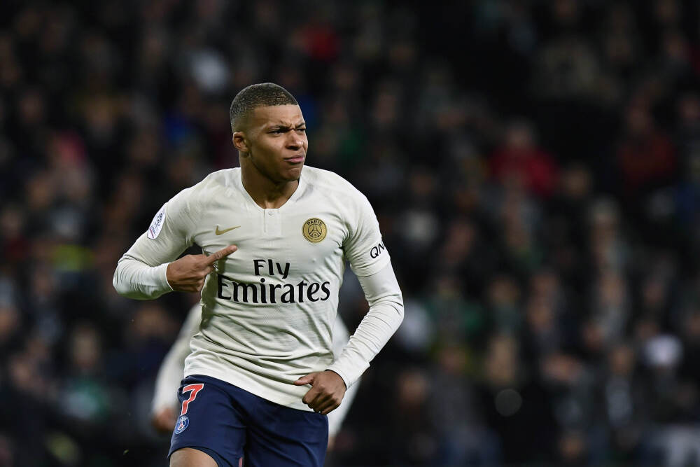 马斯克：三周内撤掉奥斯汀特斯拉Robotaxi的安全监督员